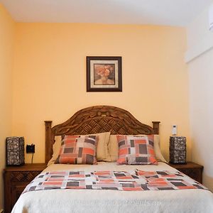 Vista Del Sol Apartments